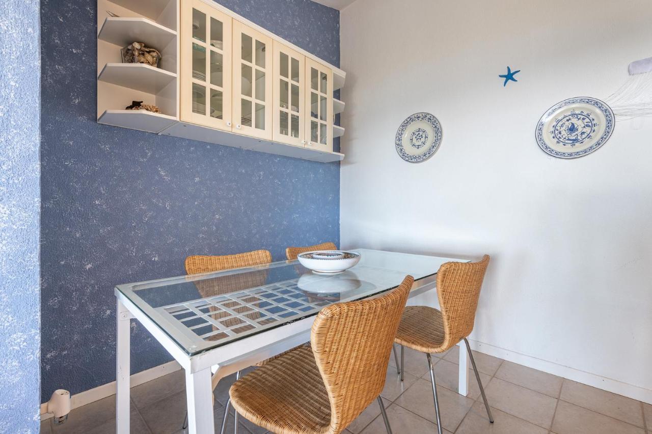 Domus Luna With Sea View Holiday home